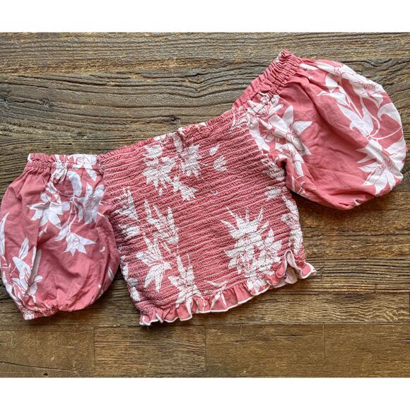 Shore Floral Smocked Crop Top Size XS - Picture 2 of 7
